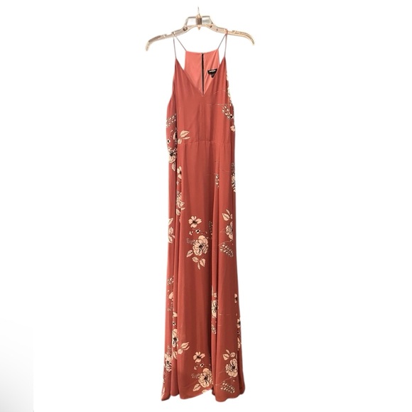 Express Dresses & Skirts - NWT Express Floral Maxi Dress Mauve Size M